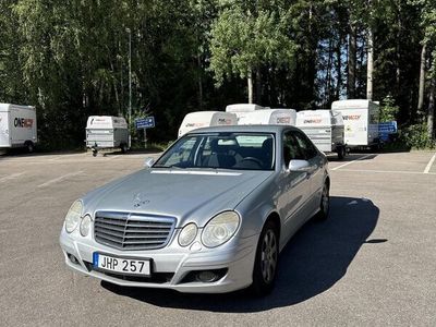 Mercedes E220