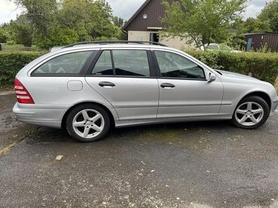 Mercedes C180