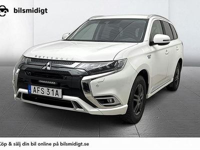 Vit Begagnad 2019 Mitsubishi Outlander P-HEV SUV | 289 900 kr (Marknadspris)