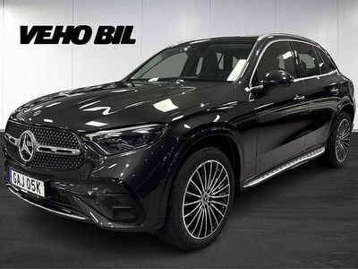 Begagnad Mercedes GLC300e AMG Line Premium Plus 333 HK (244 kW) 2024 Grå SUV
