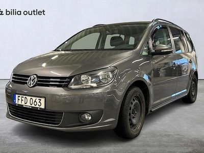 Grå Begagnad 2015 VW Touran Minibuss | 134 900 kr (Dyr)