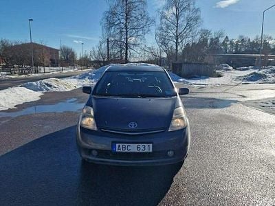 Begagnad Toyota Prius 112 HK (82 kW) 2006 Halvkombi