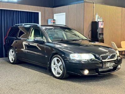 Svart Begagnad 2004 Volvo V70 Kombi | 189 900 kr