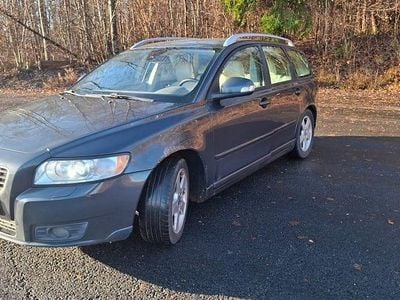 Begagnad 2009 Volvo V50 Kombi | 28 000 kr (Lite dyr)