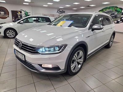 Begagnad VW Passat Alltrack Executive 190 HK (139 kW) 2018 Vit Kombi