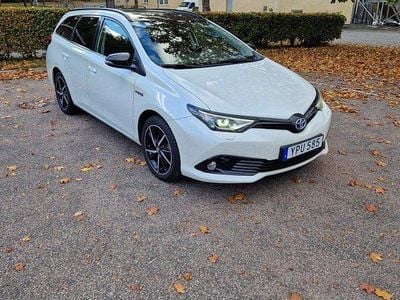 Toyota Auris Touring Sports