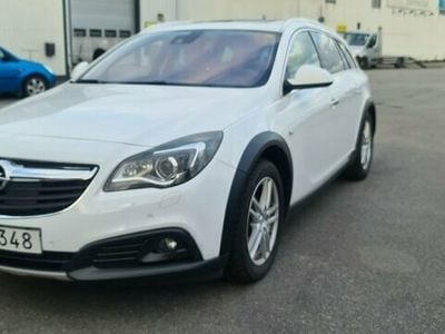 Begagnad Opel Insignia Country Tourer 170 HK (125 kW) 2017 Vit Kombi