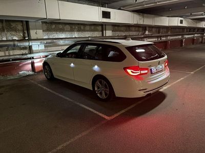 begagnad BMW 320 d xDrive Touring Steptronic Sport line Euro 6