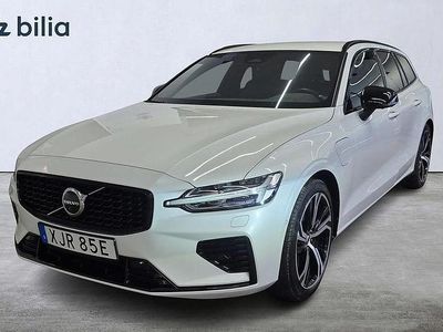 Begagnad Volvo V60 Plus 253 HK (186 kW) 2022 Vit Kombi