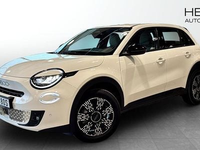 Ny 2025 Fiat 600 Icon SUV | 350 800 kr