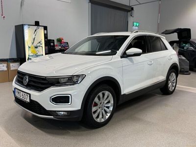 begagnad VW T-Roc 2.0 TSI 4M Sport Euro 6 | Drag | Backkamera