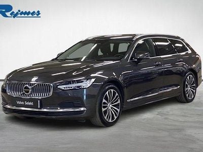 Begagnad Volvo V90 Core 253 HK (186 kW) 2024 Platinum grey metallic Kombi