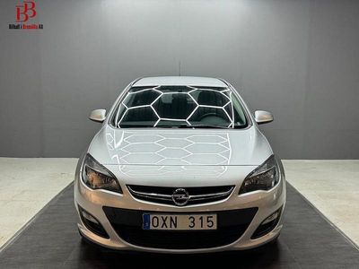 Begagnad Opel Astra 117 HK (86 kW) 2013 Grå Kombi