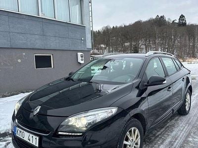 Begagnad Renault Mégane III 110 HK (80 kW) 2012 Svart