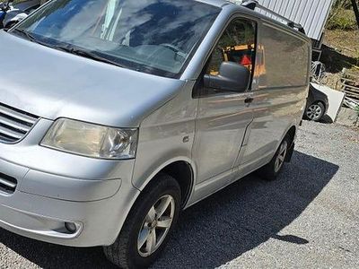 Begagnad VW T5 131 HK (96 kW) 2008 Van