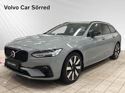 Grå Begagnad 2024 Volvo V90 Kombi | 489 900 kr (Lite dyr)