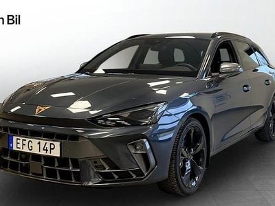 Mörkgrå Begagnad 2025 Cupra Leon Kombi | 304 900 kr (Marknadspris)
