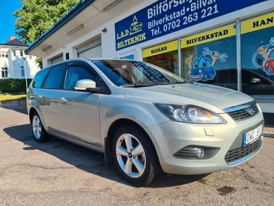 begagnad Ford Focus Kombi 2.0 TDCi Powershift 136hk