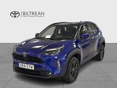 Begagnad Toyota Yaris Cross Active 92 HK (67 kW) 2024 Mörkblå SUV