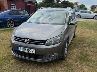 VW Touran Cross