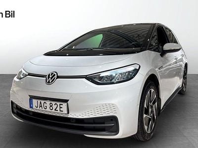 Vit Begagnad 2023 VW ID.3 Pro Performance Halvkombi | 299 900 kr (Marknadspris)