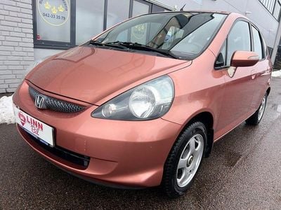 Begagnad Honda Jazz 83 HK (61 kW) 2005 Orange Halvkombi
