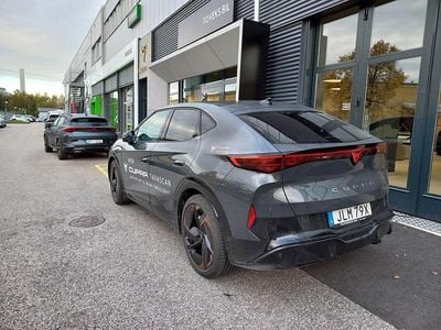 Begagnad Cupra Tavascan VZ 250 kW (340 HK) 2024 Grå (basalt grey) SUV