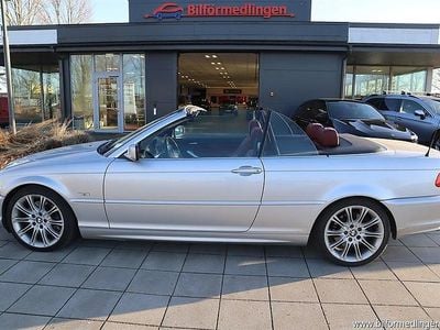 Begagnad BMW 330 Cabriolet 232 HK (170 kW) 2000 Silver samma som bilen Cab