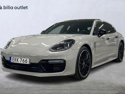 Begagnad Porsche Panamera 4 Sport Turismo 462 HK (339 kW) 2018 Grå Sedan