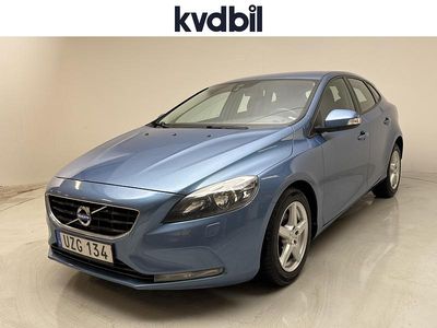 Blå Begagnad 2015 Volvo V40 Kinetic | 101 000 kr (Marknadspris)