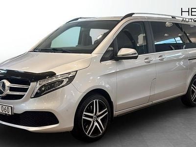Mercedes V300