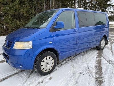 Begagnad VW Caravelle Comfortline 131 HK (96 kW) 2009 Blå Minibuss