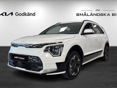 Vit Begagnad 2022 Kia e-Niro SUV | 299 000 kr (Marknadspris)