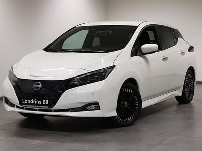 Vit Begagnad 2022 Nissan Leaf N-Connecta Halvkombi | 199 000 kr (Marknadspris)