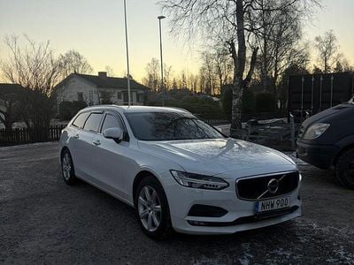 Begagnad 2017 Volvo V90 Kombi | 186 900 kr (Marknadspris)