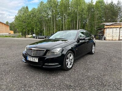 Mercedes C220