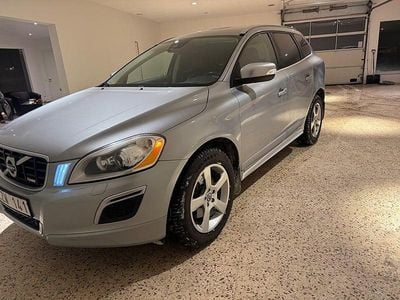 Silver Begagnad 2011 Volvo XC60 R-Design SUV | 84 900 kr (Superpris)
