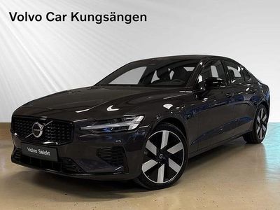 Grå Begagnad 2024 Volvo S60 Plus Sedan | 459 900 kr