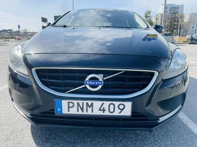 begagnad Volvo V40 D2 Powershift Kinetic Euro 5