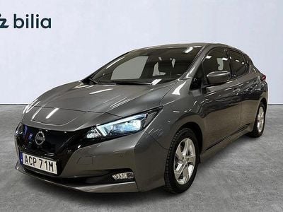 Grå Begagnad 2022 Nissan Leaf 360º Halvkombi | 179 900 kr (Marknadspris)