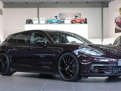 Porsche Panamera 4