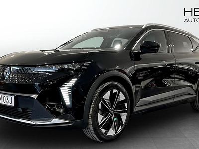 Svart Begagnad 2025 Renault Scenic E-Tech SUV | 479 900 kr