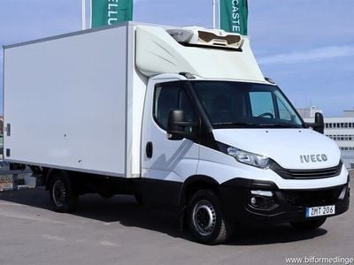 Begagnad Iveco Daily 157 HK (115 kW) 2019 Vit svart Van