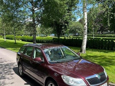 Begagnad 2010 Skoda Octavia Kombi | 43 000 kr