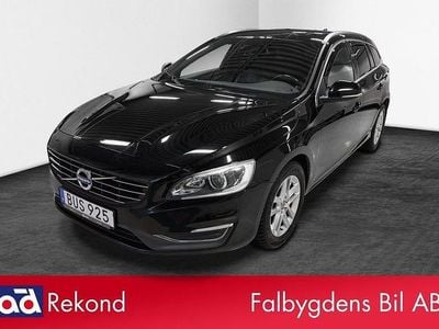 Svart Begagnad 2014 Volvo V60 Summum Kombi | 109 900 kr (Marknadspris)