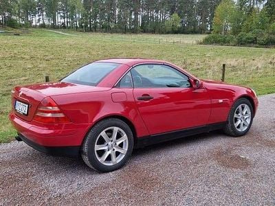 Begagnad 1996 Mercedes SLK200 Cab | 39 000 kr