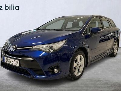 Begagnad Toyota Avensis Active 148 HK (108 kW) 2017 Blå Kombi