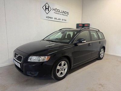 Begagnad Volvo V50 Momentum 109 HK (80 kW) 2010 Svart Kombi