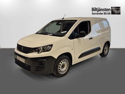 Vit Begagnad 2020 Peugeot Partner Minibuss | 229 900 kr (Dyr)