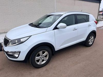 Vit Begagnad 2014 Kia Sportage Comfort SUV | 94 900 kr (Marknadspris)